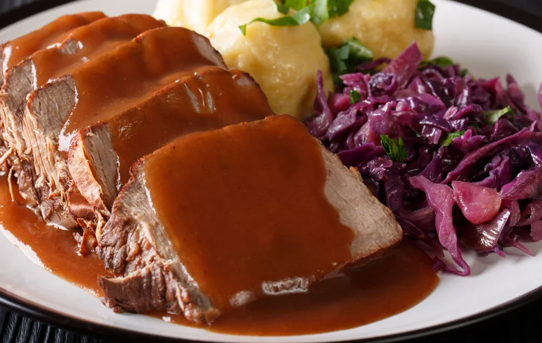 Sauerbraten mit Soße